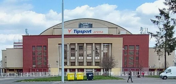 20210425_140338-Praha-Sportovni-hala_budova