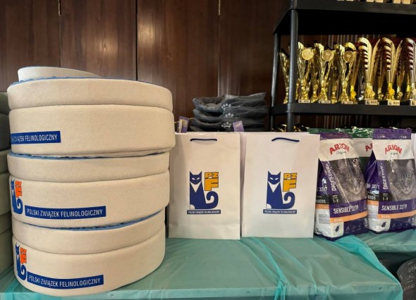 9a899021-8998-467a-9d42-ddc726d51e19