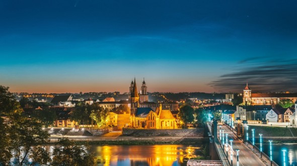 Bridges_Houses_Lithuania_Kaunas_Senamiestis_Night_597225_3840x2160