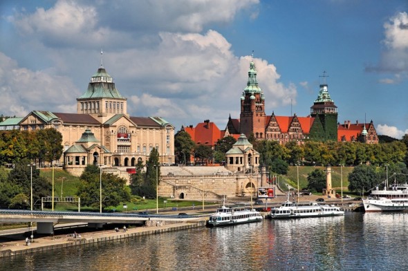 Szczecin_Waly_Chrobrego_6096r_TP